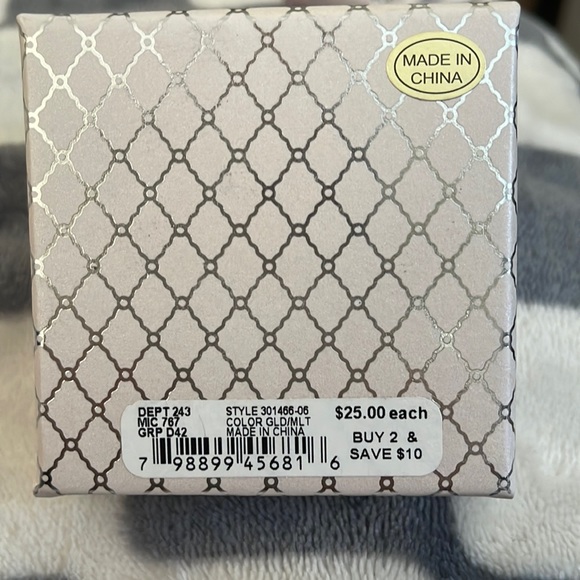 NIB Multi Gem Ring Size 6 - Picture 7 of 7